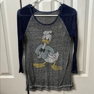 Long Sleeved Donald Duck T-Shirt